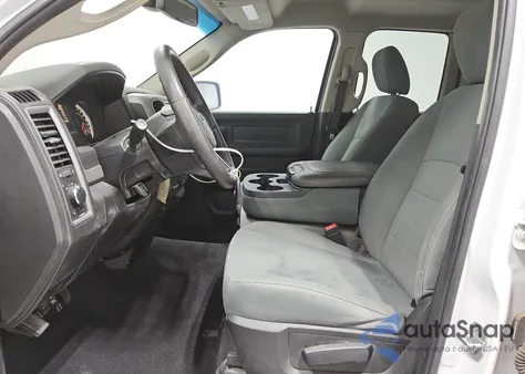 2018 Ram 1500 St из США, поврежденный, VIN 1C6RR6FG8JS303576